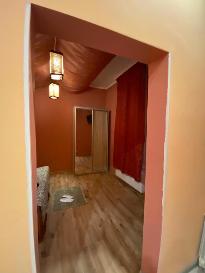 31 Котлярська Apartment Lviv Ngoại thất bức ảnh